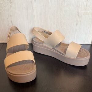 CROCS Beige Platform Sandals